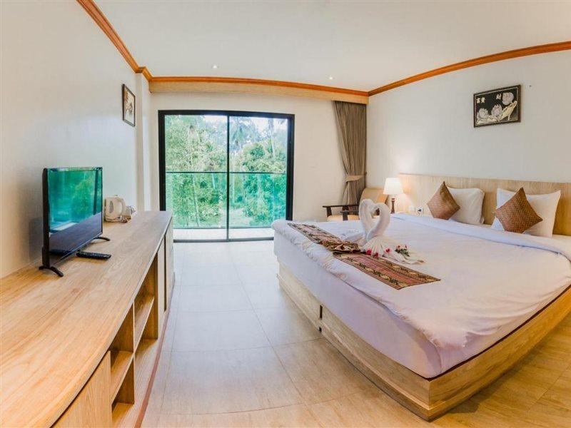 Airport Beach Hotel Phuket - Sha Extra Plus Nai Yang Экстерьер фото
