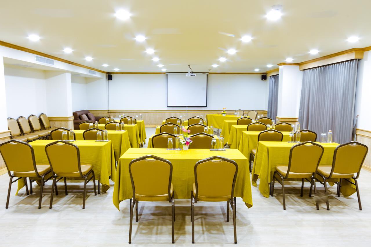 Airport Beach Hotel Phuket - Sha Extra Plus Nai Yang Экстерьер фото