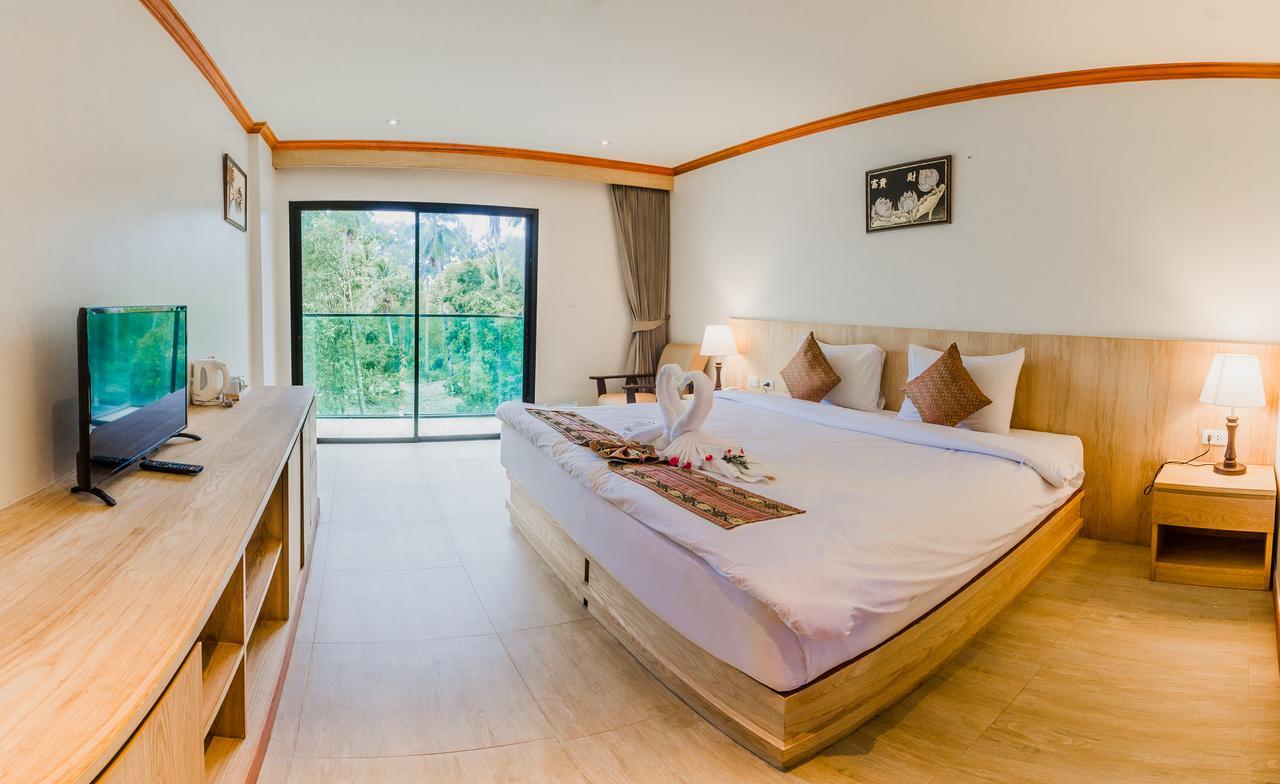 Airport Beach Hotel Phuket - Sha Extra Plus Nai Yang Экстерьер фото